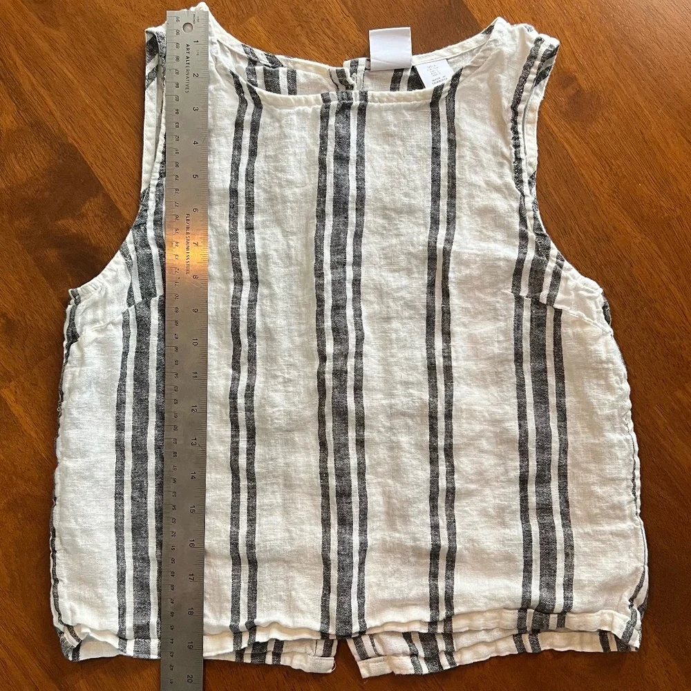 C&C California Sleeveless Linen Blouse - Picture 10 of 10